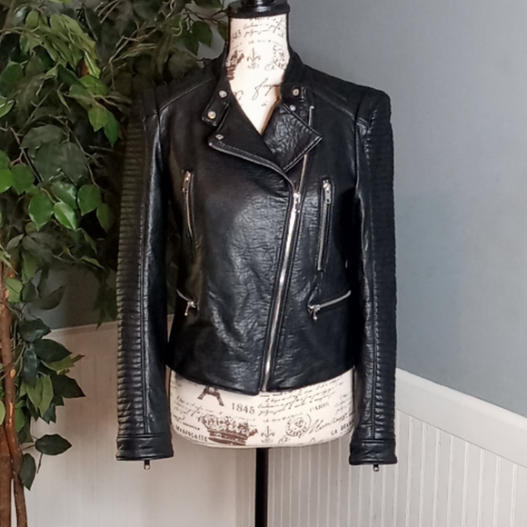 Zara Jackets & Blazers - Zara Outfitters Faux Leather Moto Jacket